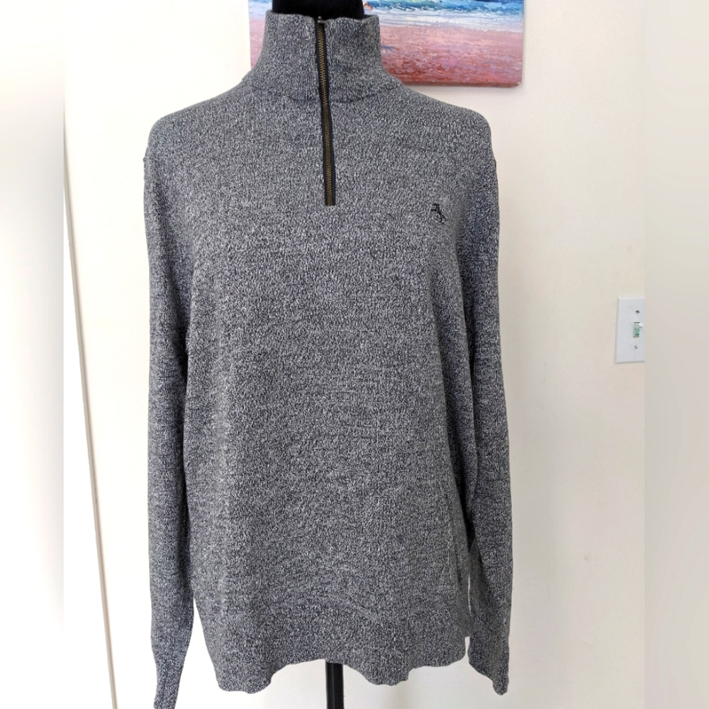 Original Penguin men's sweater. Crafted from 100% cotton fabric, long sleeves.